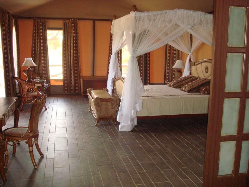 Kilima Safari Camp Hotel Oloitokitok Quarto foto